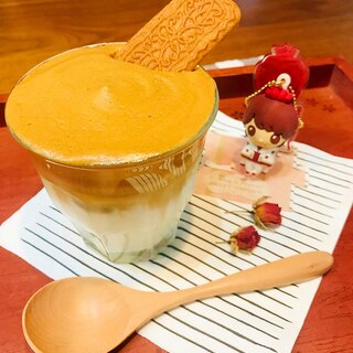 流行りのダルゴナコーヒーでおうちカフェ♬